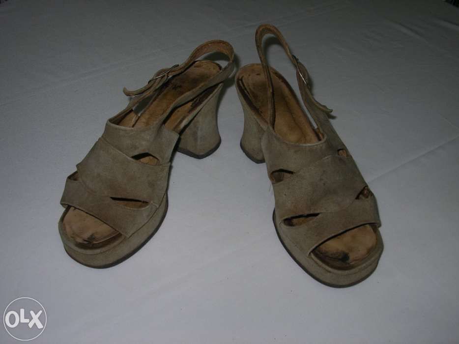 Sandália de Camurça Vintage