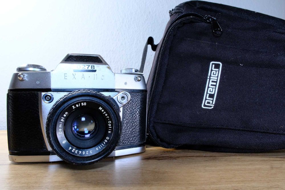 Aparat EXA IIa + obiektyw Domiplan 2.8/50 - na części / do ozdoby