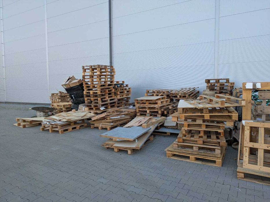 Oddam drewno / sklejkę / śmieci drewniane