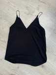 Czarny eleganck top na ramiaczka 36