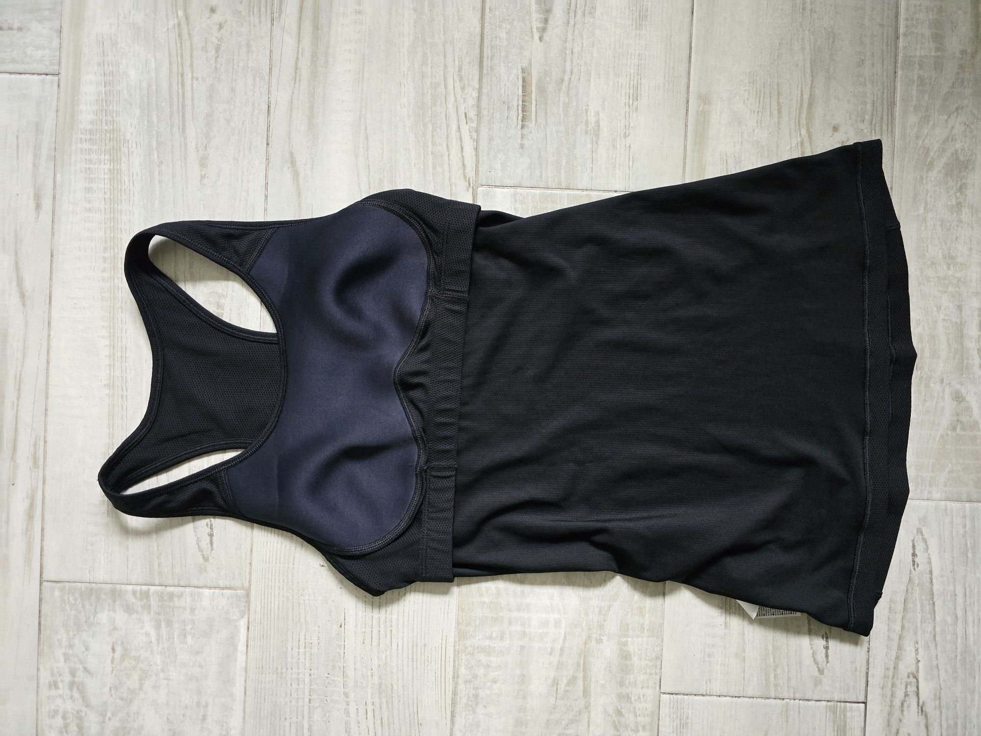Top treningowy nike dri fit