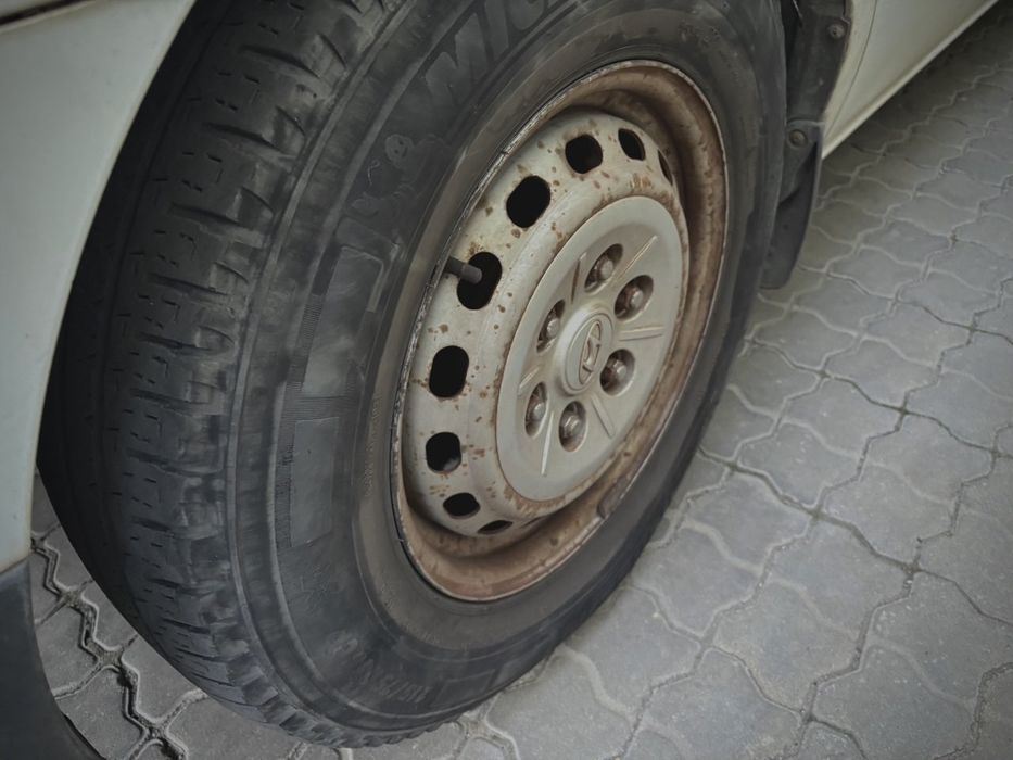 Микроавтобус Hyundai H1