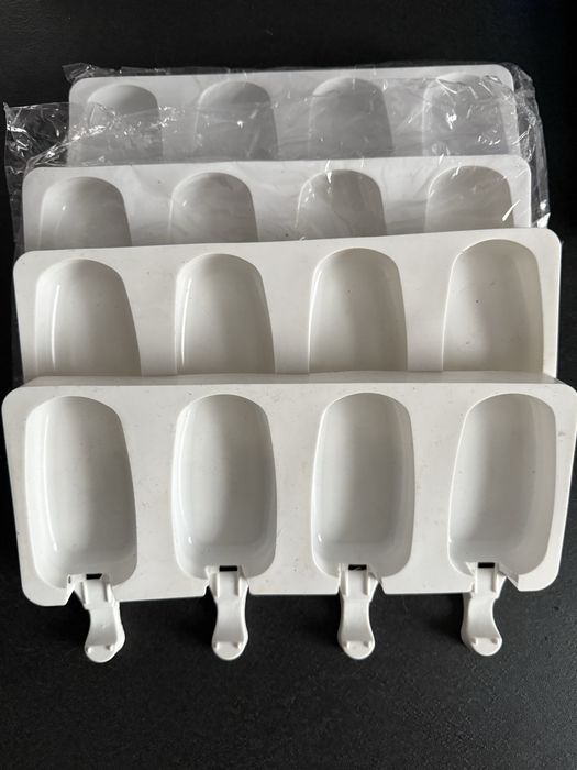 Zestaw 4 szt - Silikonowa forma do lodów na patyku