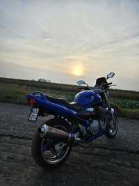 Suzuki Bandit gsf 600