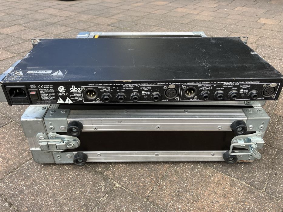 Kompresor DBX 1066 - podwojny