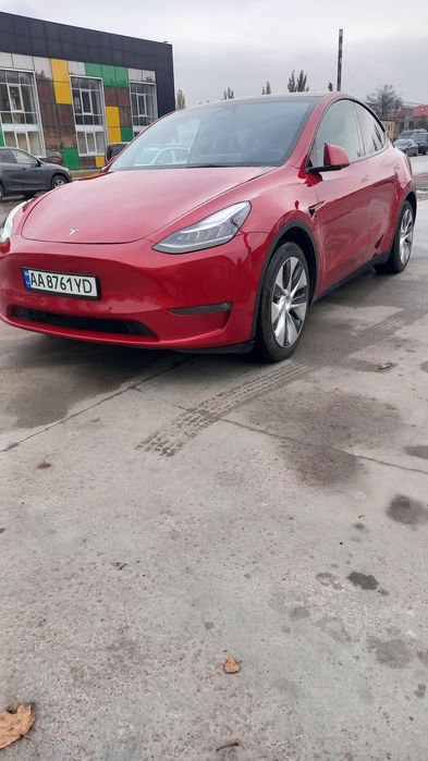 Tesla Model Y 2021, Dual motor, 82kW