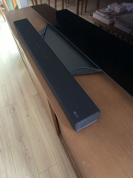 Soundbar LG S60Q + subwoofer