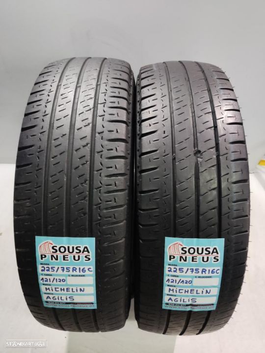 2 pneus semi novos 225-75r16c michelin - oferta dos portes 120 EUROS