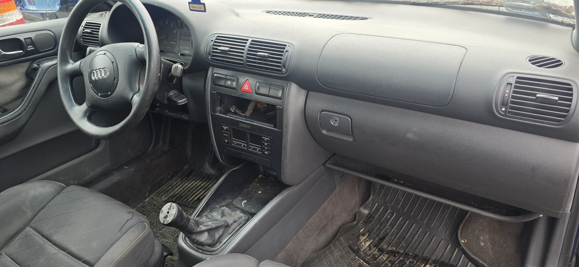 Drzwi maska zderzak klapa LZ5K lampa silnik 1,8 110kw Audi A3 Części