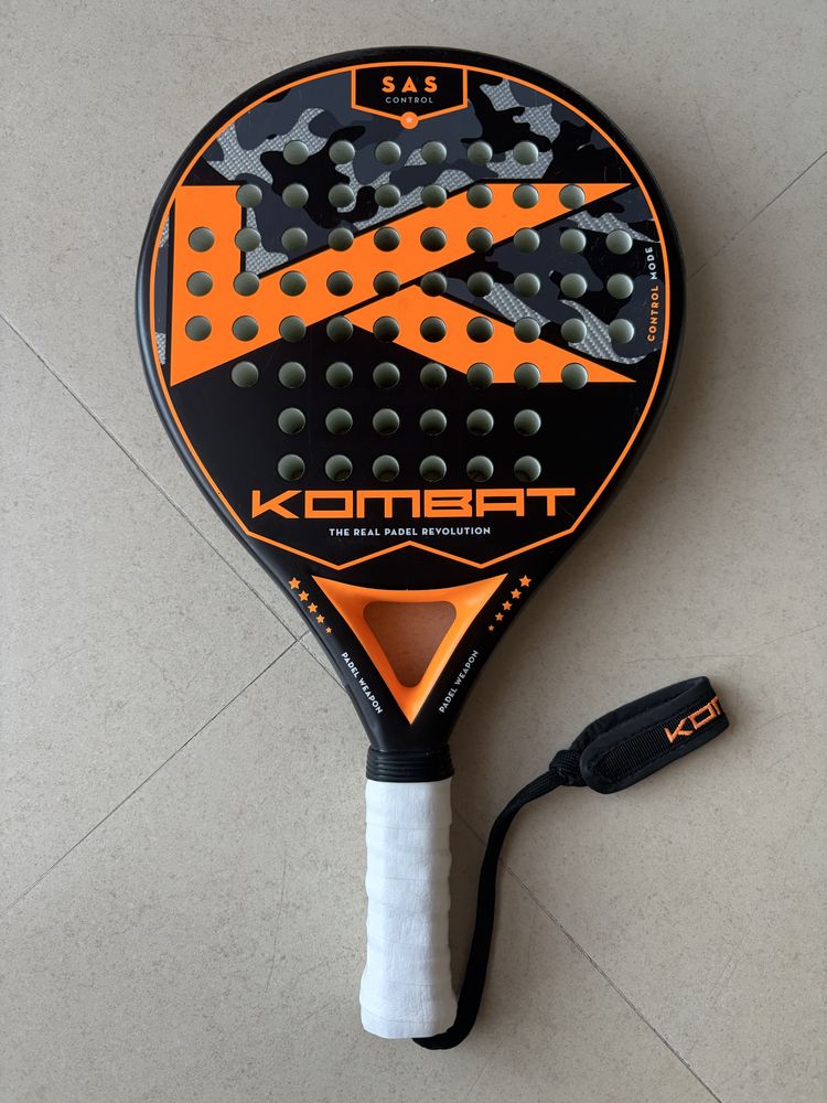 Raquete de Padel - Kombat