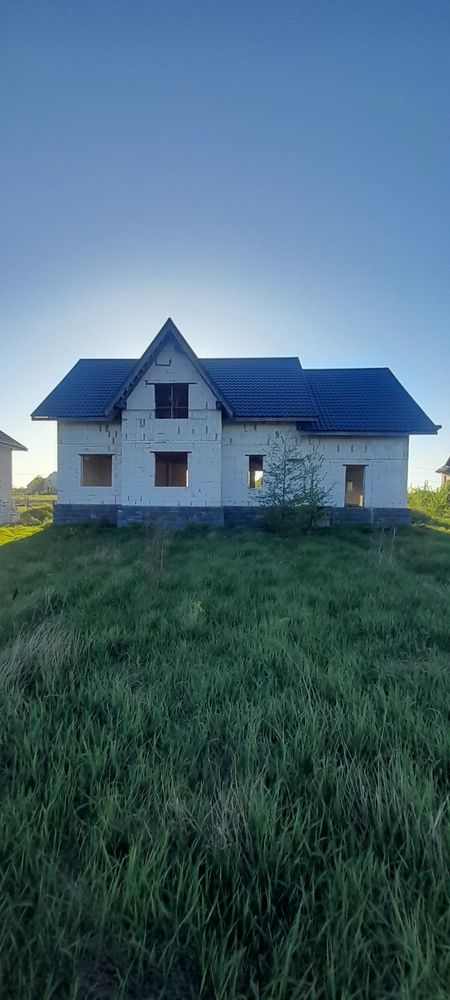 Смт рокітне   продам хату