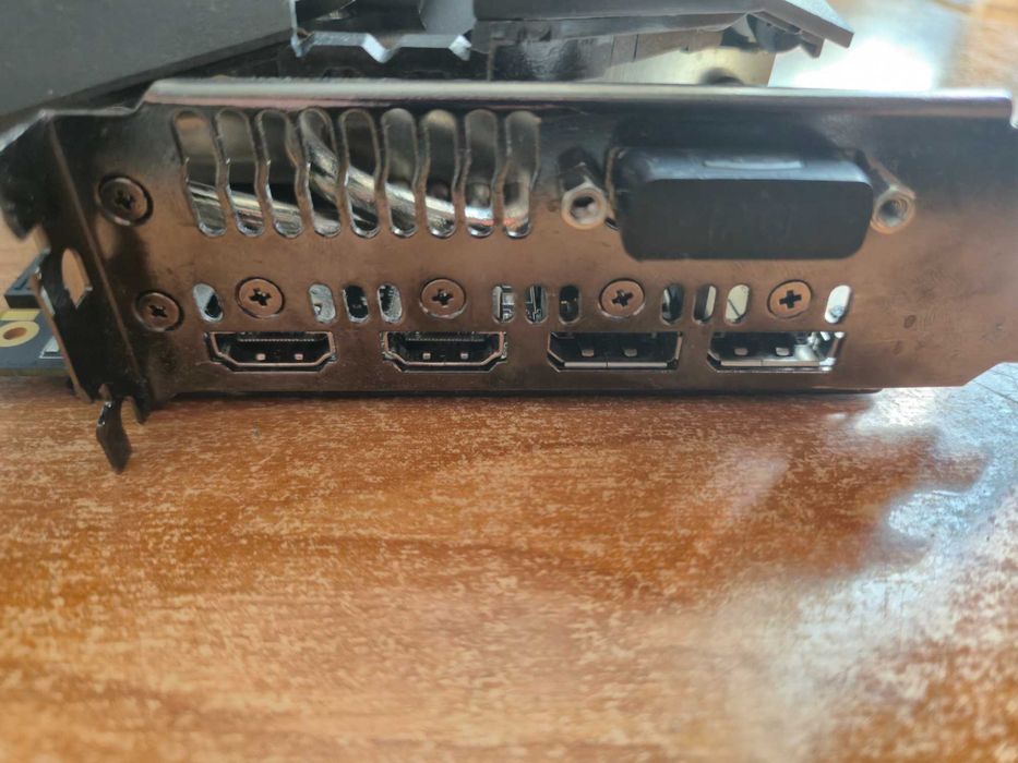 Asus Strix gtx 1070 ti