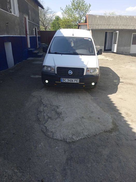 Продам авто2005 року