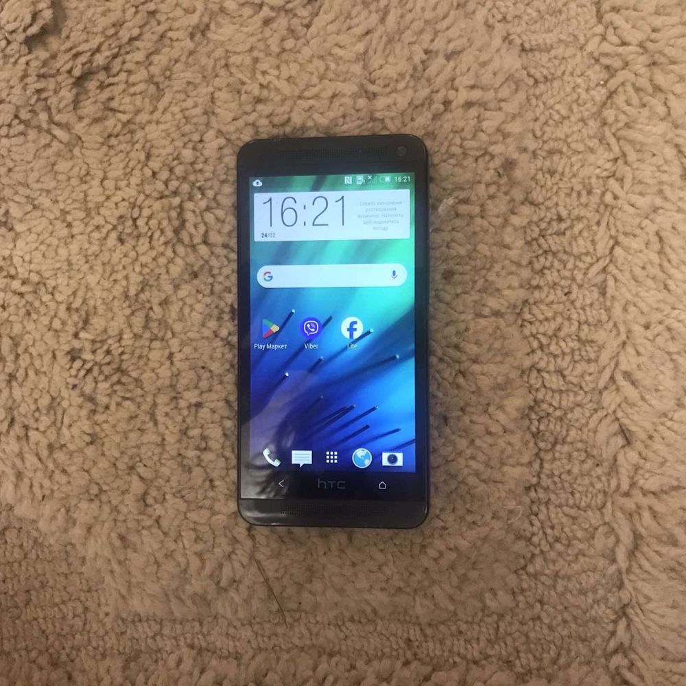 HTC one m7 з рут-правами