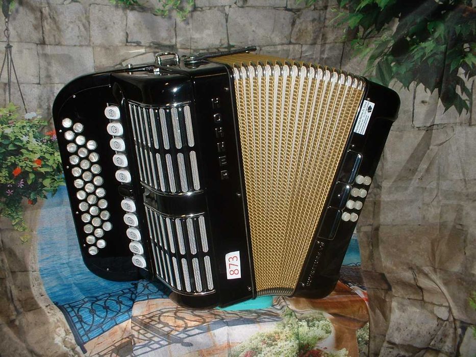 Concertina para venda N, 873