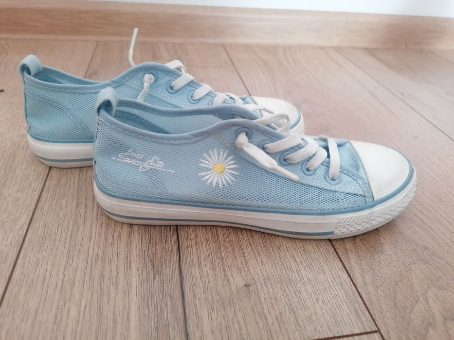 Buty sportowe trampki wf rozm 33