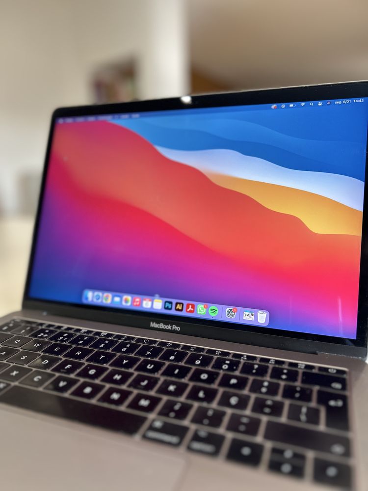 Macbook Pro (13, 2017)