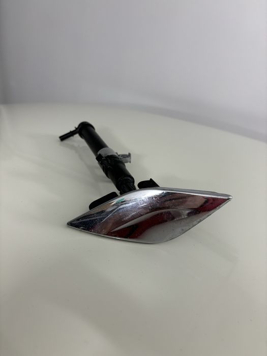 Spryskiwacz reflektora lamp przednich reflektor Maserati Quattroporte