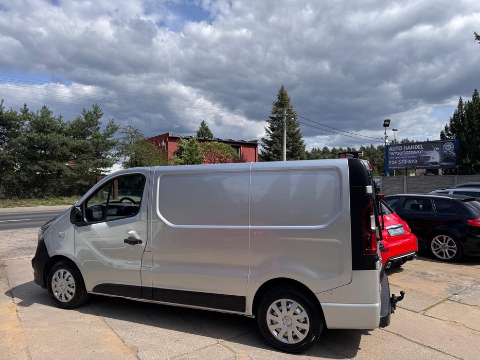 Opel Vivaro B 1.6 EcoFlex Navi Klima 6biegów Możl. Zamiana Pl