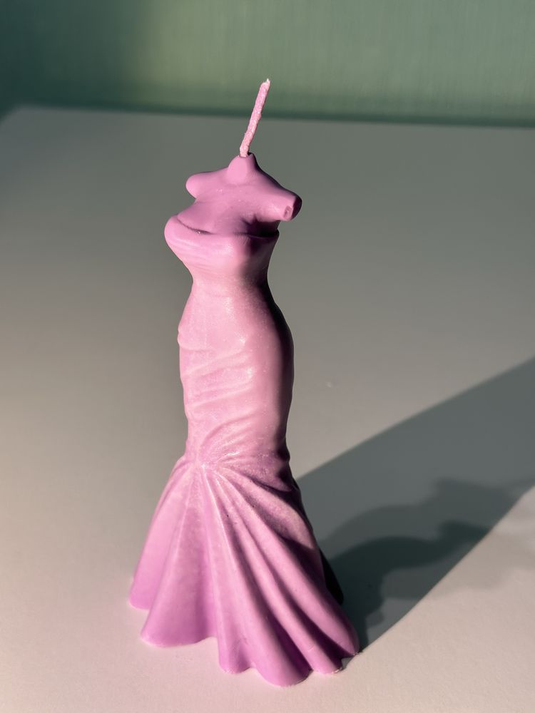 Силіконова форма «Дівчина в сукні»  для свічок та іншого