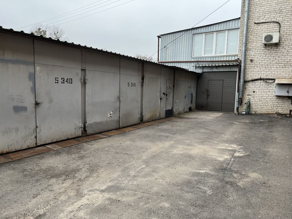 Продам гаражные боксы