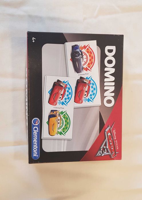 Domino carros faisca macqueen