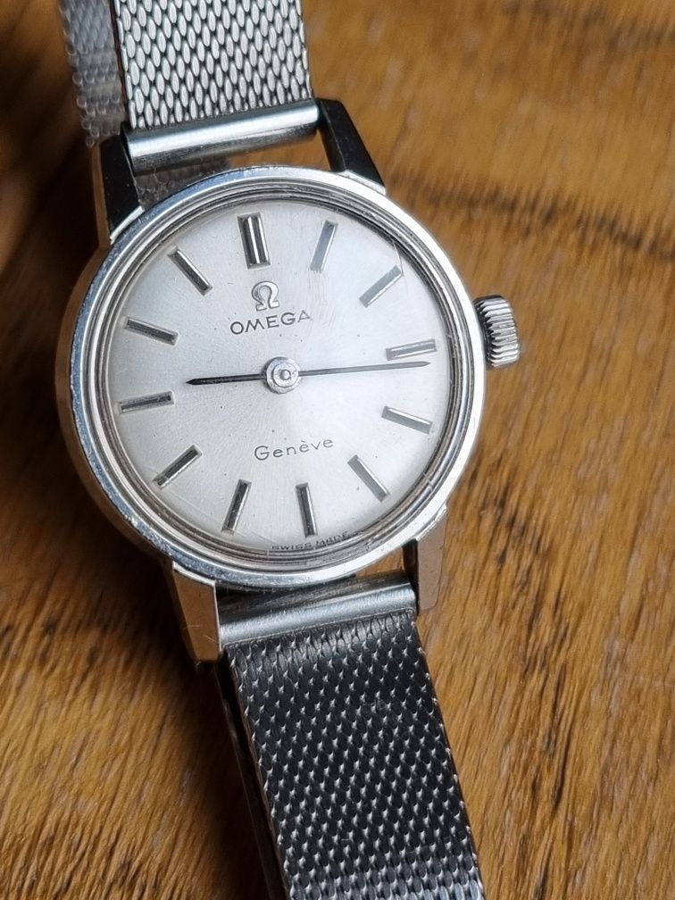 Damska Omega Geneve Manual