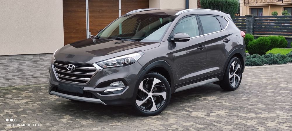 //Hyundai Tucson 1,6T-GDI 177KM//Serwis//NAVI/Kamera/Ledy//
