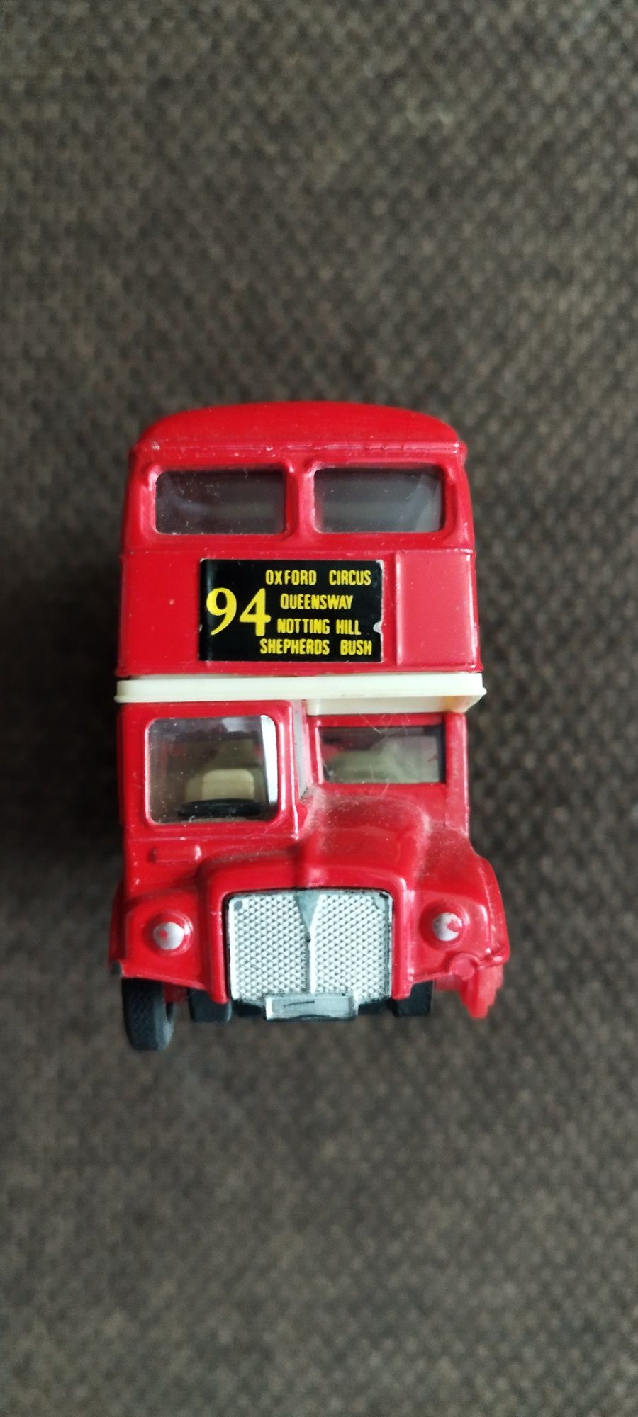 WELLY. Angielski autobus.