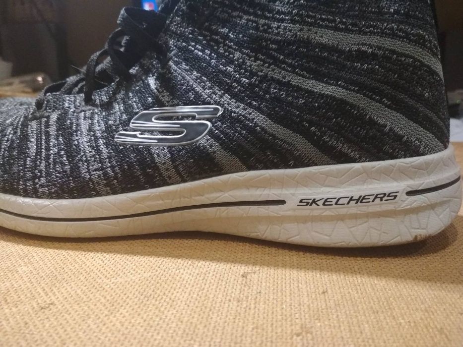 Серые всесезонные кроссовки Skechers логотип Кэжуал мокасины обувь
