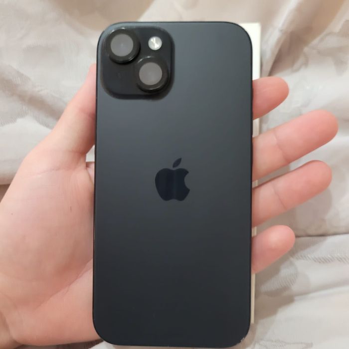 iPhone 15 продаж свого телефона