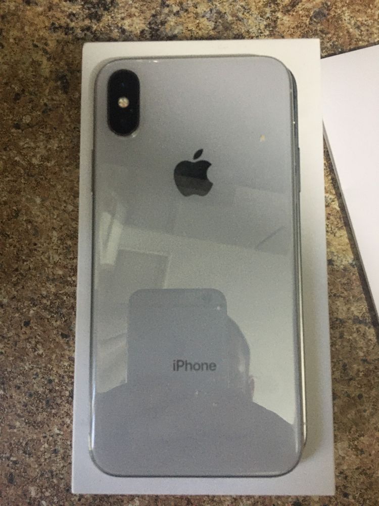 Apple iPhone X 256 Gb .