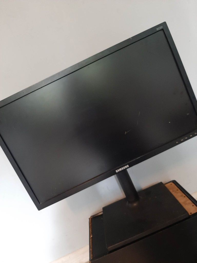 Monitor Samsung NC241 LF24NEBHBNM