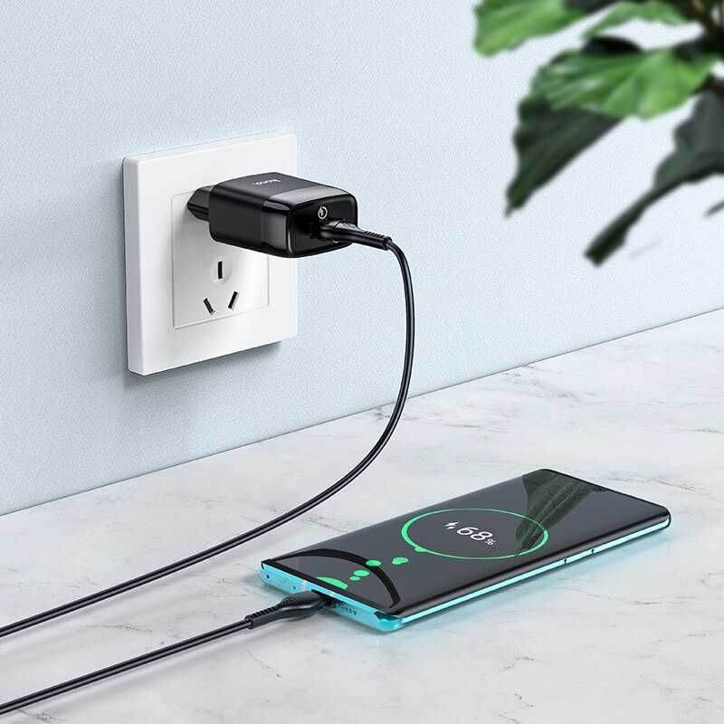 Зарядка HOCO быстрая 18W QC 3.0 блок питания зарядное устройство БП