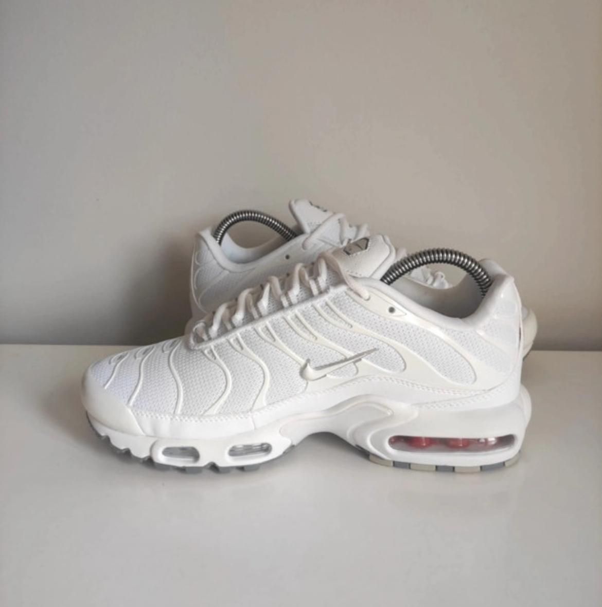 Air max biale nowe meskie buty sportowe air max plus 42