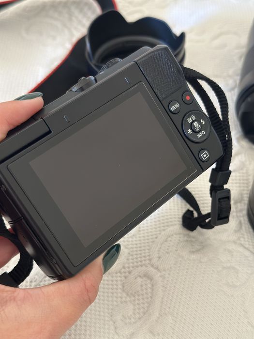 Canon M200 + Objetivas 15-45mm e 55-200mm