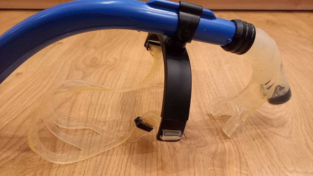 Дихальна трубка для ниряння (снорклінгу) Aqua Speed Comet.