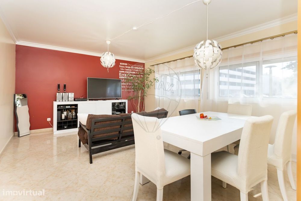 Apartamento T2 para arrendamento