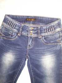 Spodnie jeans Super fason Nowe!
