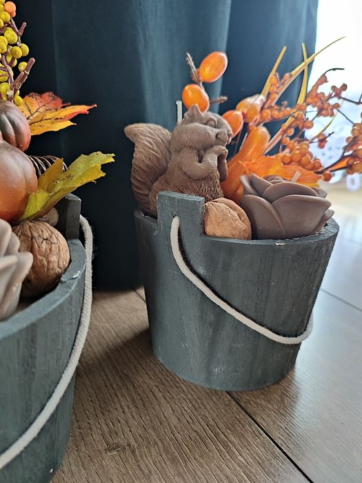 Bukiet jesienny wiewiórka flower box świec