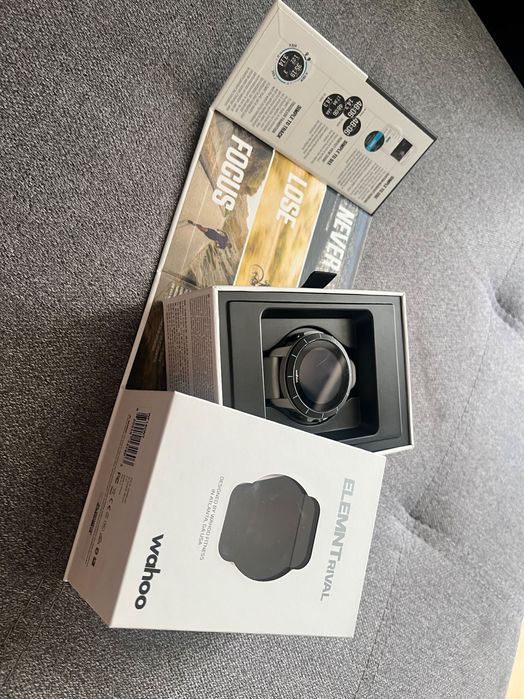 zegarek smartwatch sportowy multisportowy gps Wahoo Elemnt rival