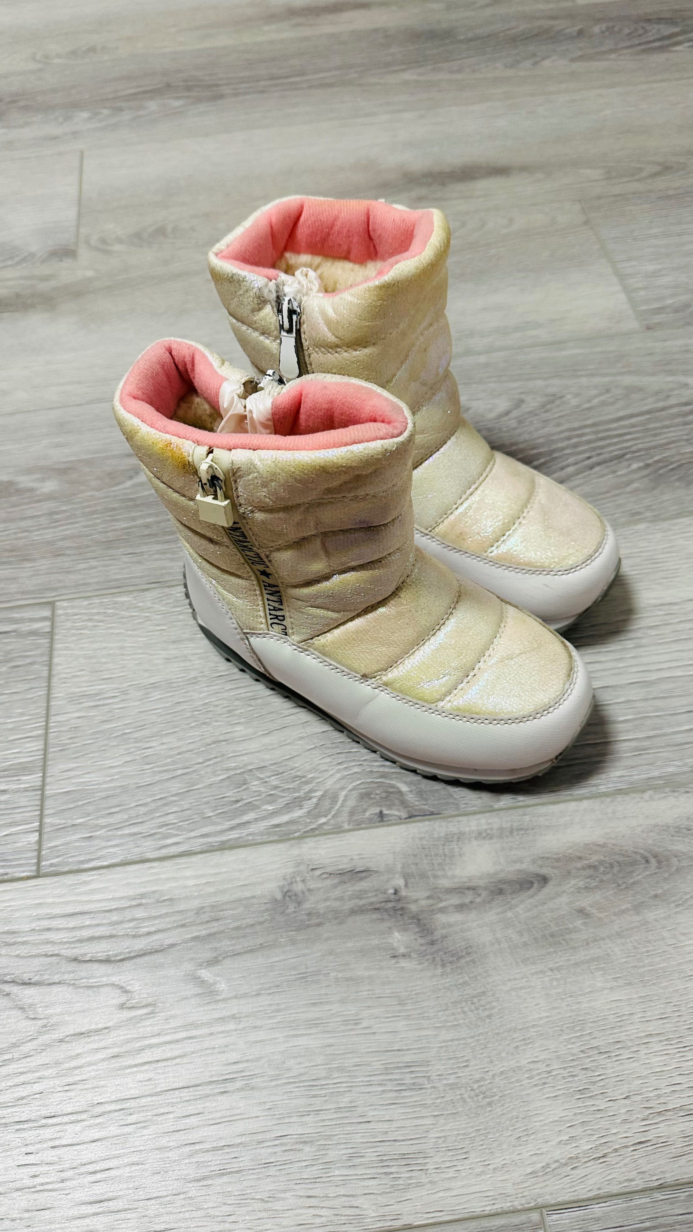 Сапожки для дівчинки, зимове взуття