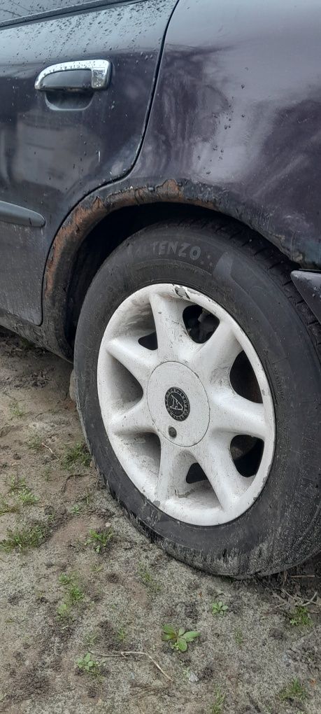 Продам під реставрацію
