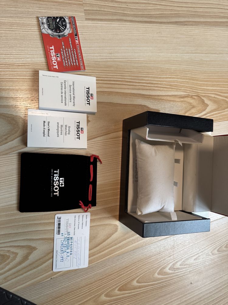 Оригинальные швейцарские часы Tissot Titanium T760 сапфировое стекло