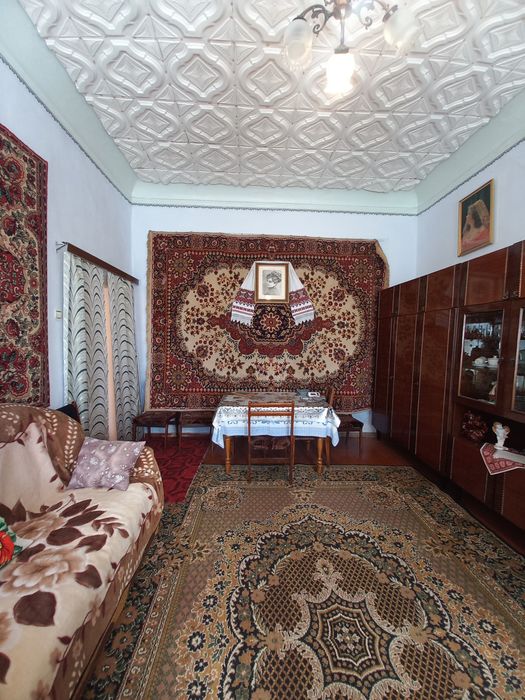 Продаж частини будинку по вул Визволення