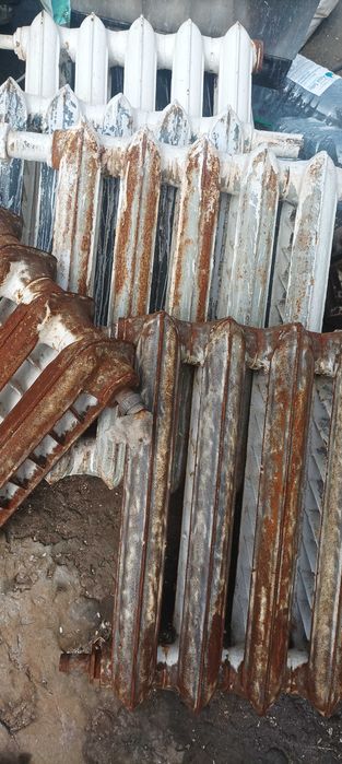 Батарея опалення чавунна