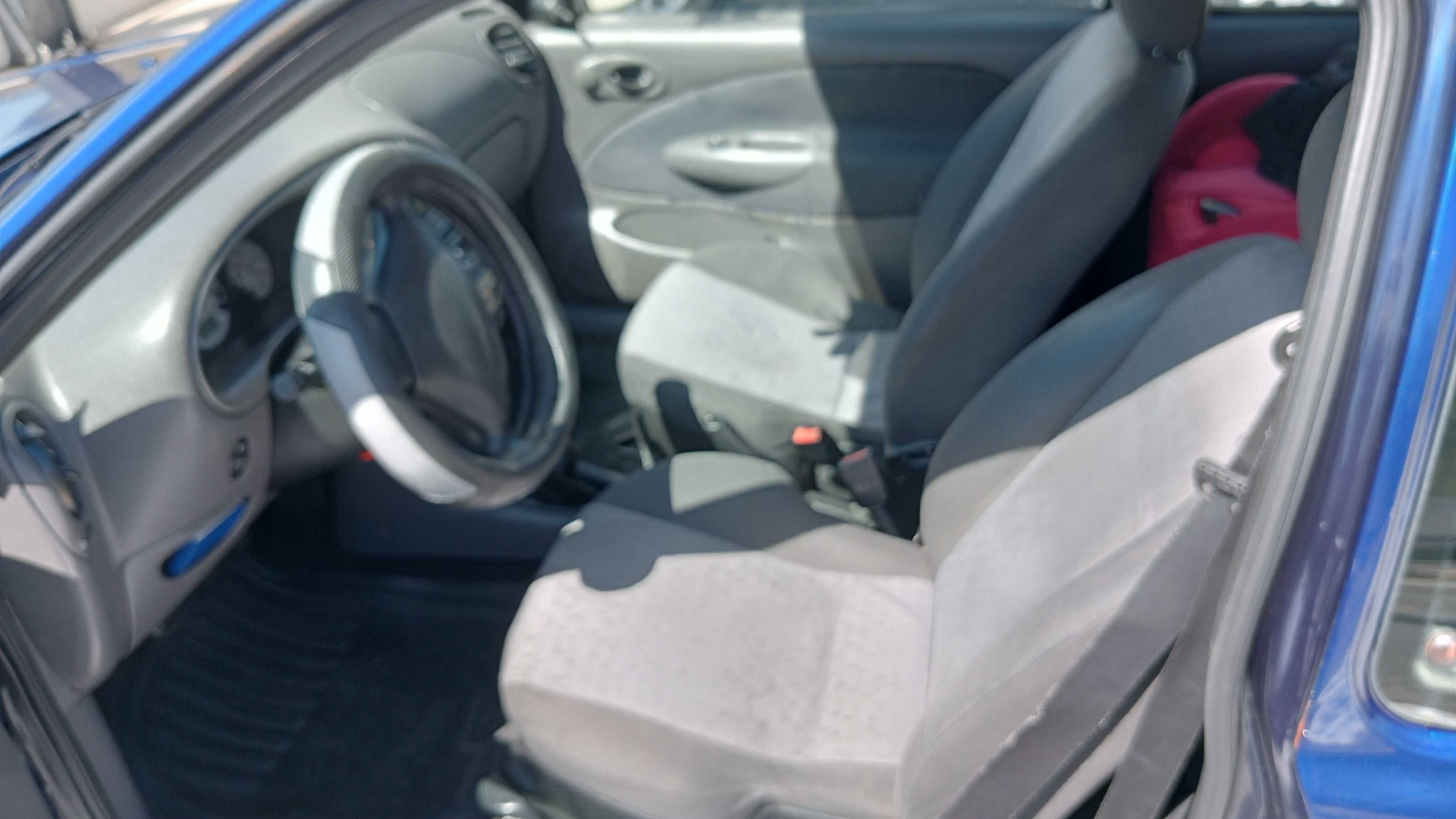 Ford Fiesta 2000