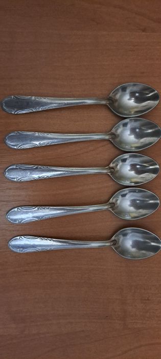 Столові прибори з нержавіючої сталі та алюмінію (СРСР)