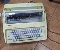 Elektroniczna maszyna do pisania AX300 Brother