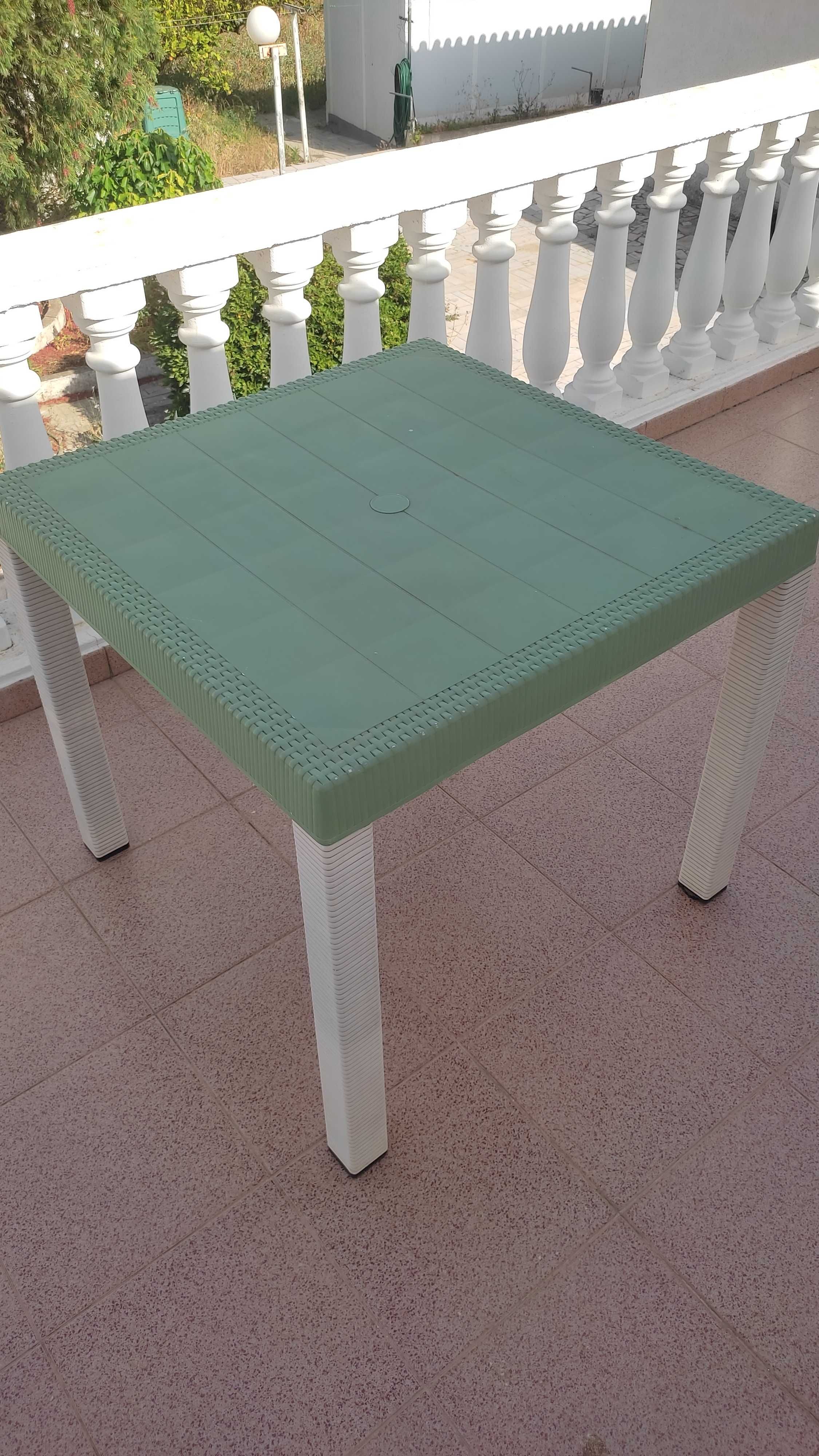 Mesa de exterior